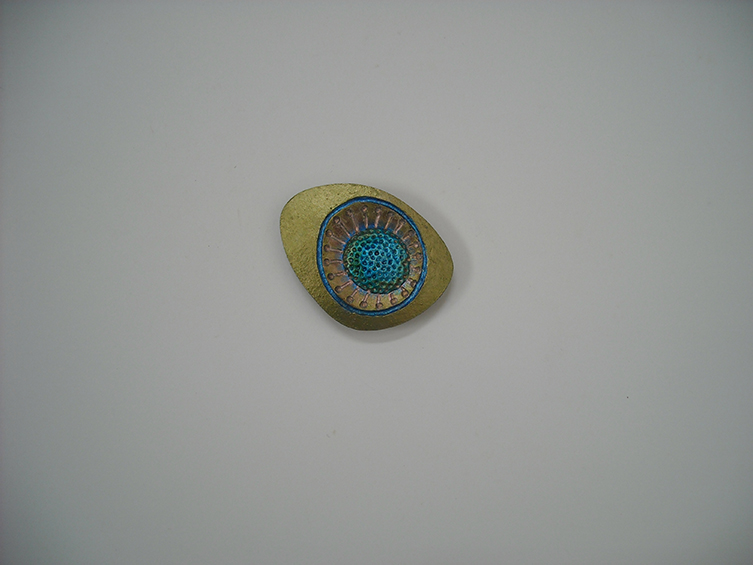 Brooch 4